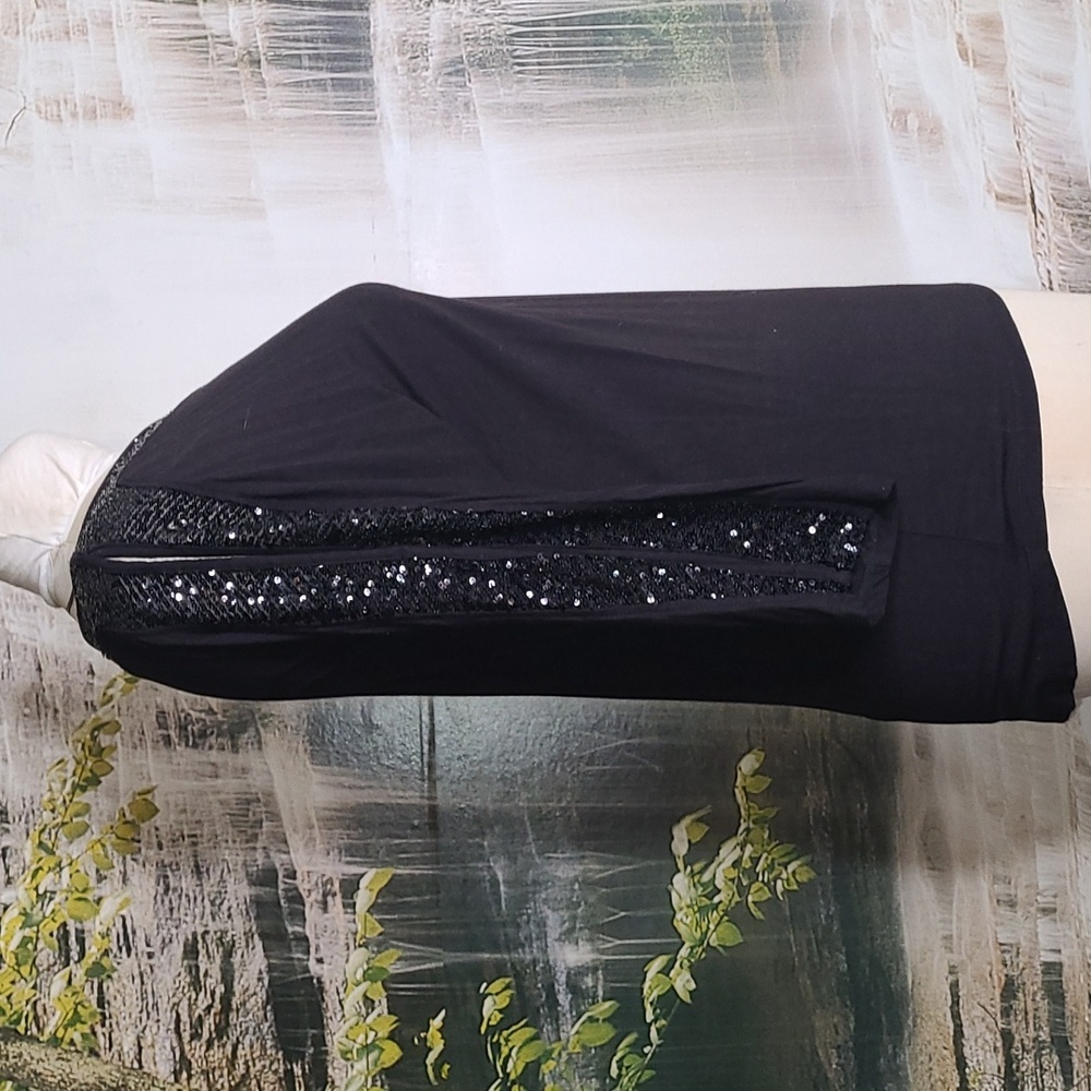 Cable & Gage Womens Medium luxurious black sequin blouse open shoulders - Picture 3 of 8